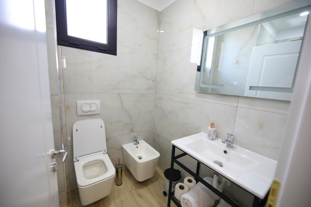 Ulcas Guest Huse * Wlora